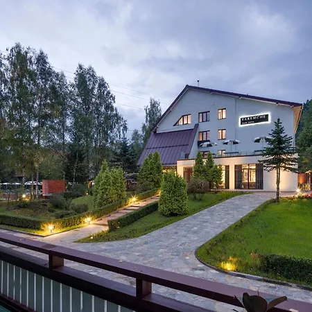 Hotel Club 4*